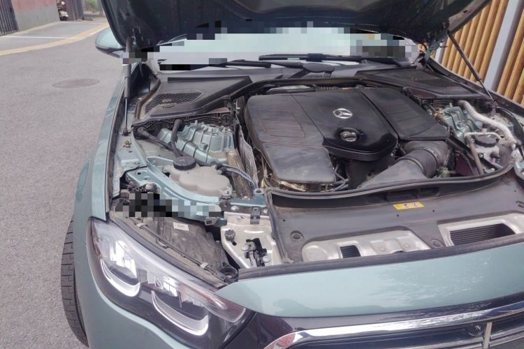 Used Mercedes-Benz E-Class 2025 E 300 L Luxury Model Engine Bay Right