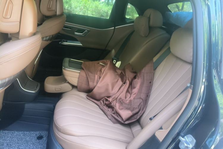 Used Mercedes-Benz E-Class 2025 E 300 L Stylish Model Left Rear Seat
