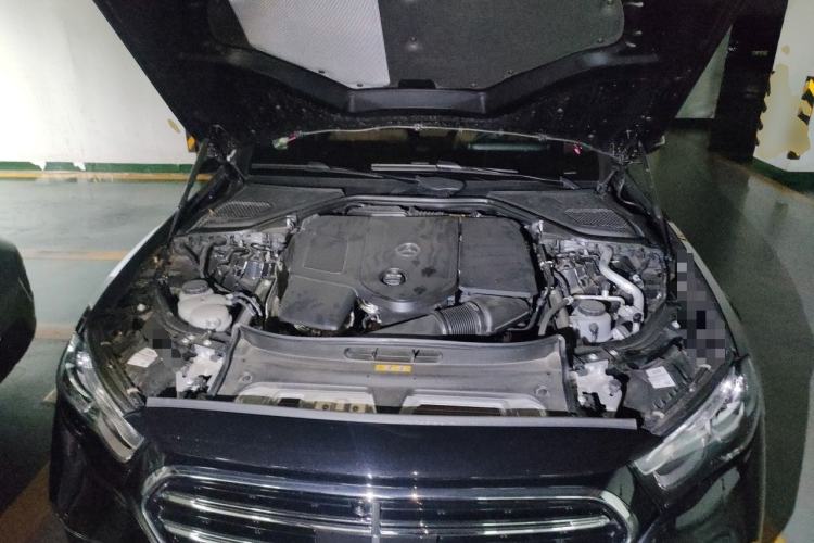 Used Mercedes-Benz E-Class 2025 Facelift E 300 L Luxury Edition Engine Bay