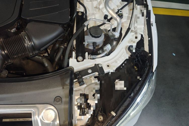 Used Mercedes-Benz E-Class 2025 Year Restyled E 260 Sport Edition Engine Bay Left