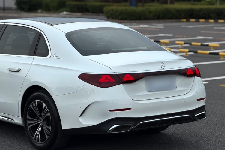 Used Mercedes-Benz E-Class 2025 E 260 L Sport Edition Exterior 3