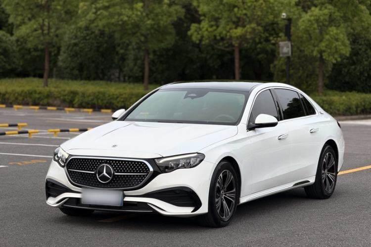 Ojetý Mercedes-Benz E-Class 2025 E 260 L Sport Edition Guazi used car, China used car export, Used car for sale, Used  cars, Cheapest cars for sale