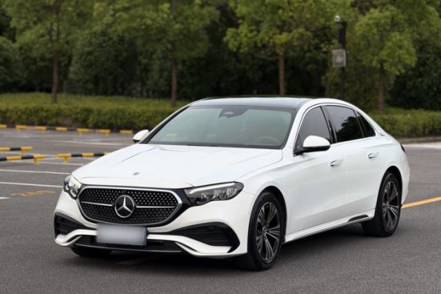 Mercedes-Benz E-Class 2025 E 260 L Sport Edition usata