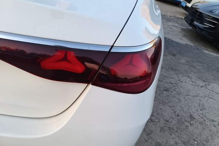 Used Mercedes-Benz E-Class 2025 E 260 L Sport Edition Right Rear Taillight