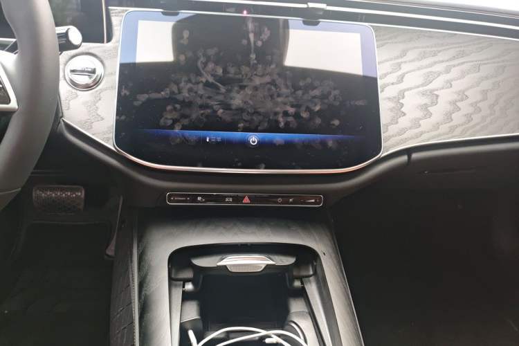 Used Mercedes-Benz E-Class 2026 E 260 Sport Edition Audio And AC Panel