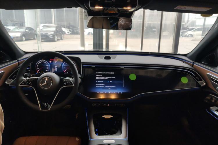 Used Mercedes-Benz E-Class 2026 E 300 L Luxury Center Console