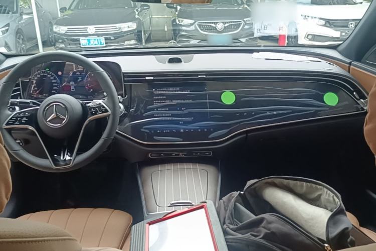 Used Mercedes-Benz E-Class 2026 E 300 L Luxury Center Console