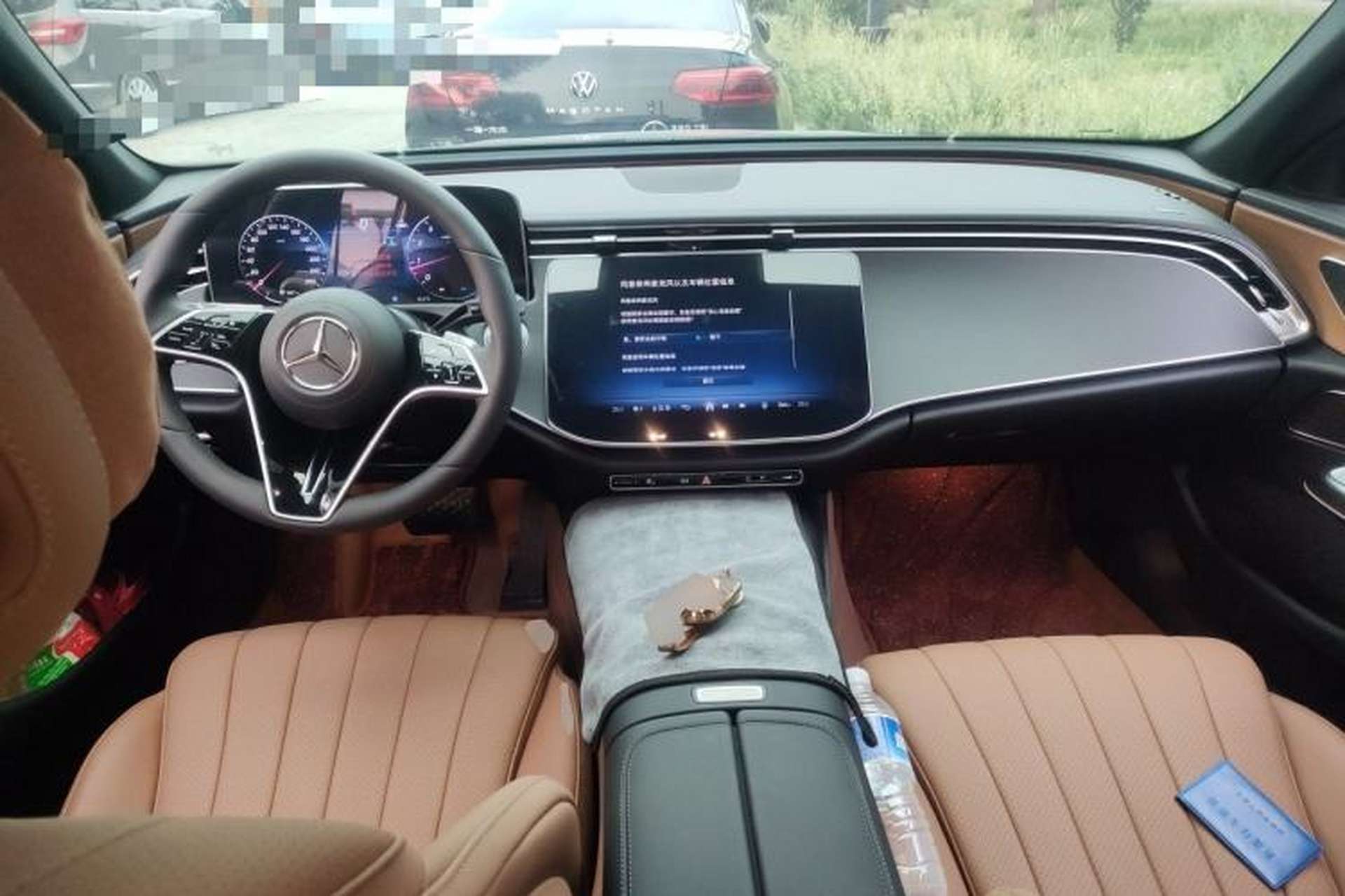 Used Mercedes-Benz E-Class 2026 E 260 L Classic Edition Center Console
