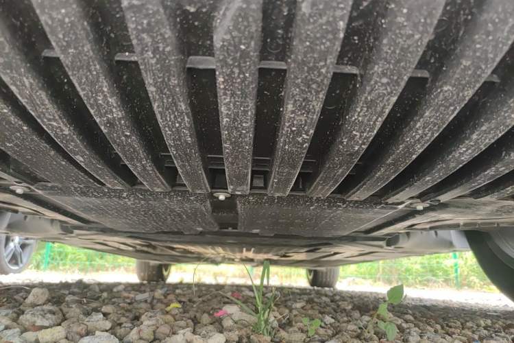 Used Mercedes-Benz E-Class 2026 E 260 L Chassis Front
