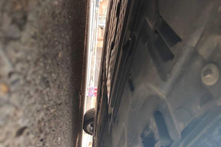 Used Mercedes-Benz E-Class 2026 E 300 L Luxury Chassis Front Left