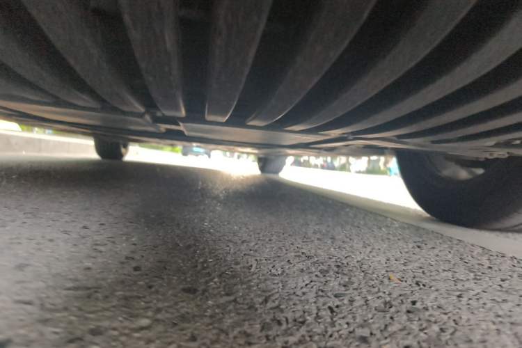 Used Mercedes-Benz E-Class 2026 E 260 L Classic Edition Chassis Front