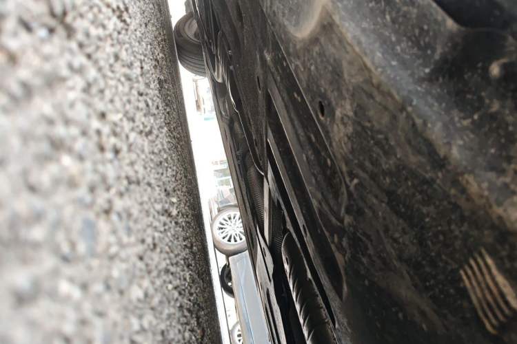 Used Mercedes-Benz E-Class 2026 E 260 L Classic Edition Chassis Rear Left