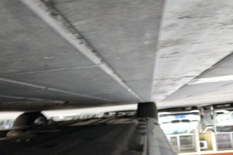 Used Mercedes-Benz E-Class  Chassis Rear Left