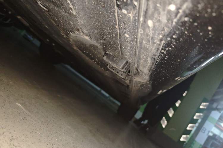 Used Mercedes-Benz E-Class 2026 E 260 L Classic Edition Chassis Rear Right