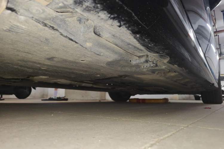 Used Mercedes-Benz E-Class 2026 E 300 L Luxury Chassis Rear Right