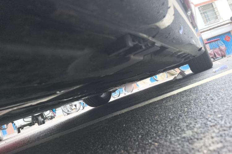 Used Mercedes-Benz E-Class 2026 E 300 L Luxury Chassis Rear Right