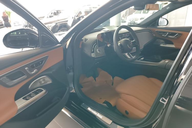 Used Mercedes-Benz E-Class 2026 Model Facelifted E 300 L Fashion Version Driver Seat