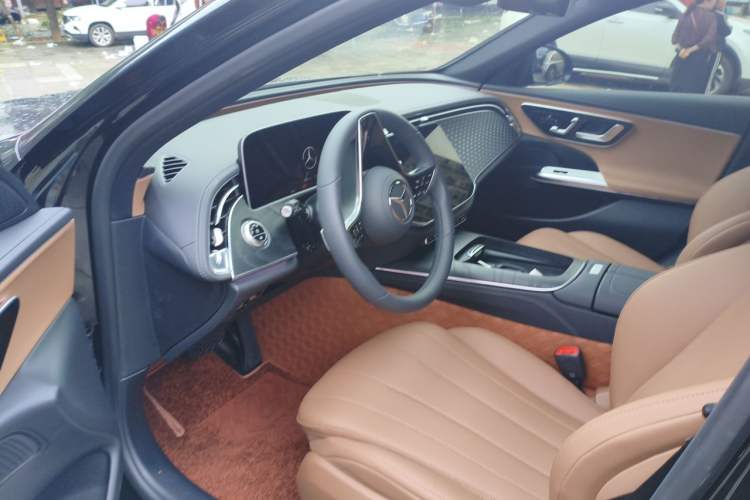 Used Mercedes-Benz E-Class 2026 E 260 Sport Edition Driver Seat