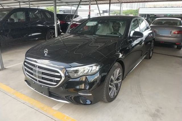 Używany Mercedes-Benz E-Class 2026 Model Facelifted E 300 L Fashion Version