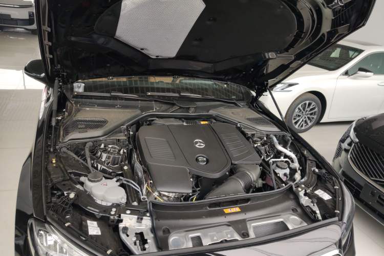 Used Mercedes-Benz E-Class 2026 E 300 L Luxury Engine Bay