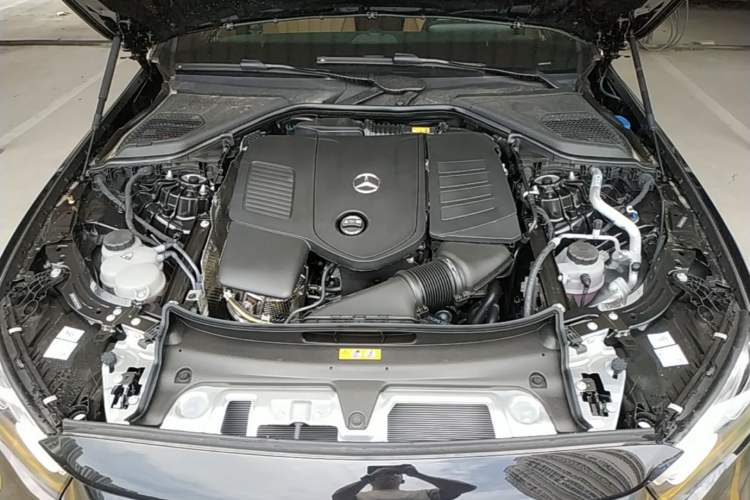 Used Mercedes-Benz E-Class 2026 E 300 L Luxury Engine Bay