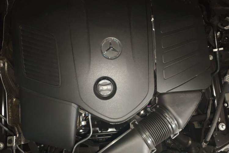 Used Mercedes-Benz E-Class 2026 E 260 L Classic Edition Engine Bay