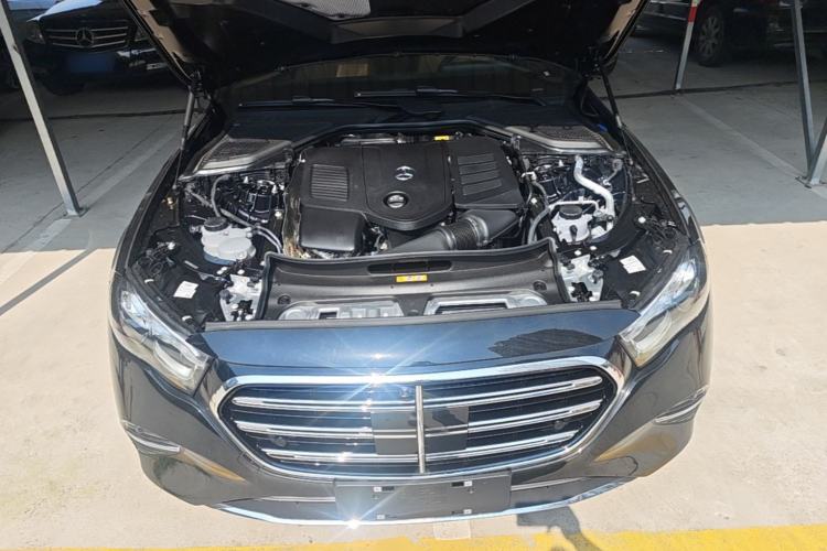 Used Mercedes-Benz E-Class 2026 Model Facelifted E 300 L Fashion Version Engine Bay