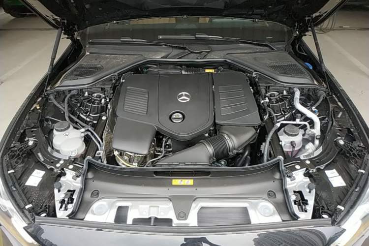 Used Mercedes-Benz E-Class 2026 E 300 L Luxury Engine Bay