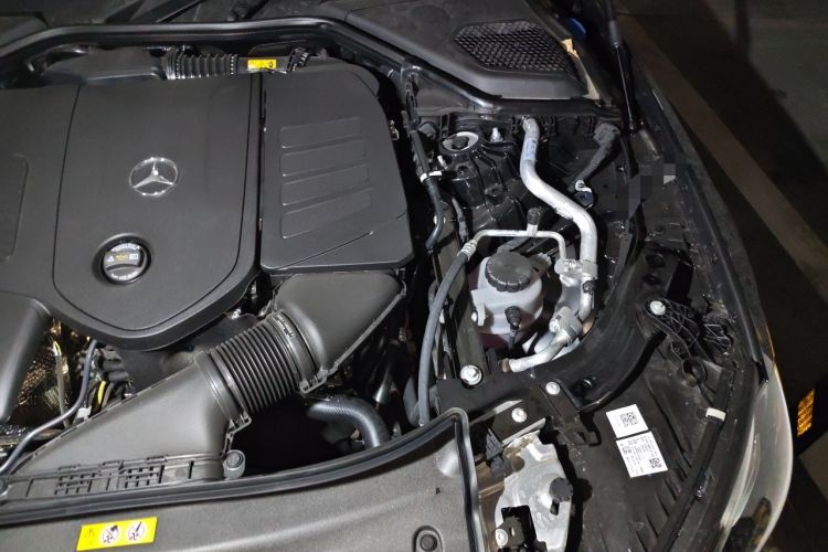Used Mercedes-Benz E-Class 2026 Model Facelifted E 300 L Fashion Version Engine Bay Left