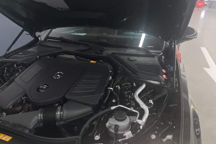 Used Mercedes-Benz E-Class 2026 Model Facelifted E 300 L Prestige Version Engine Bay Left