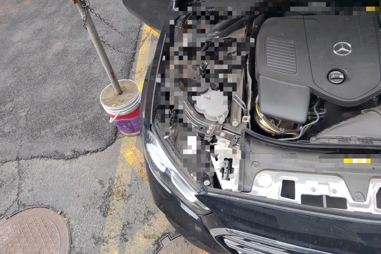 Used Mercedes-Benz E-Class 2026 E 300 L Luxury Engine Bay Right