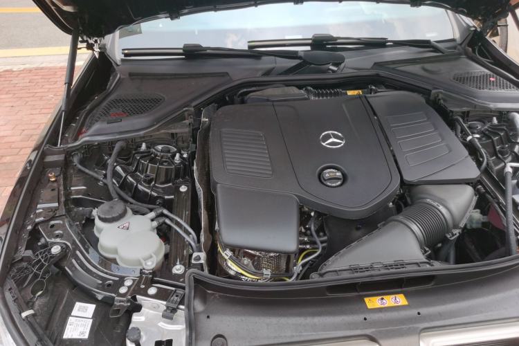 Used Mercedes-Benz E-Class 2026 E 260 L Classic Edition Engine Bay Right