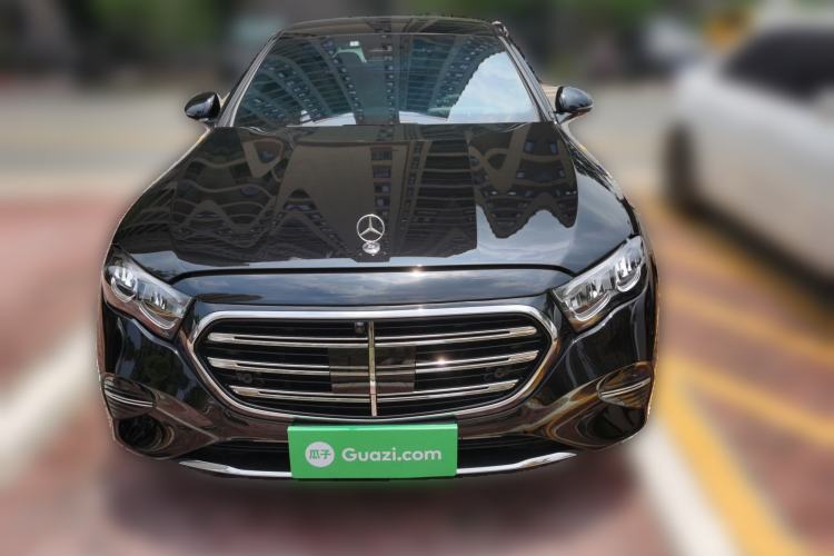 Used Mercedes-Benz E-Class 2026 E 260 L Classic Edition Front