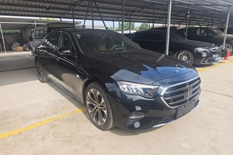 Used Mercedes-Benz E-Class 2026 Model, Restyled E 300 L Luxury Version Front Right 45 Deg