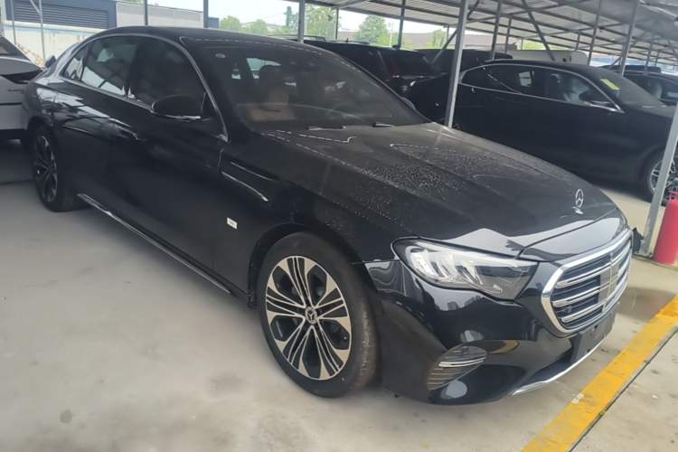 Used Mercedes-Benz E-Class 2026 E 300 L Luxury Front Right 45 Deg