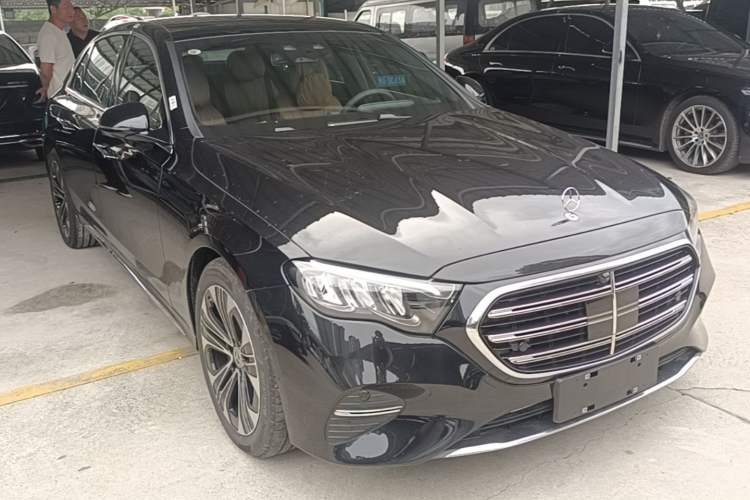 Used Mercedes-Benz E-Class 2026 E 300 L Luxury Front Right 45 Deg