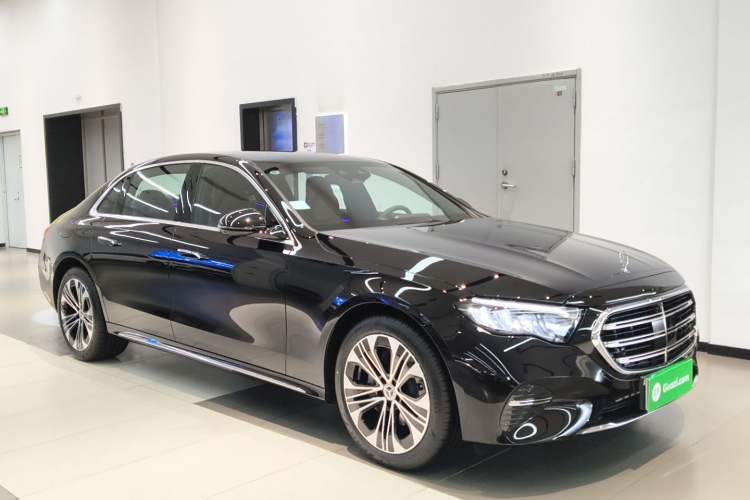 Used Mercedes-Benz E-Class 2026 E 300 L Luxury Front Right 45 Deg