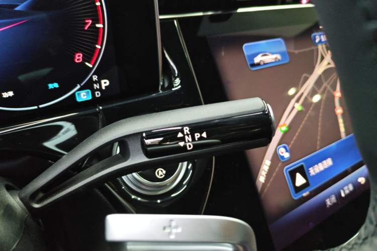 Used Mercedes-Benz E-Class 2026 E 300 L Luxury Gear Lever