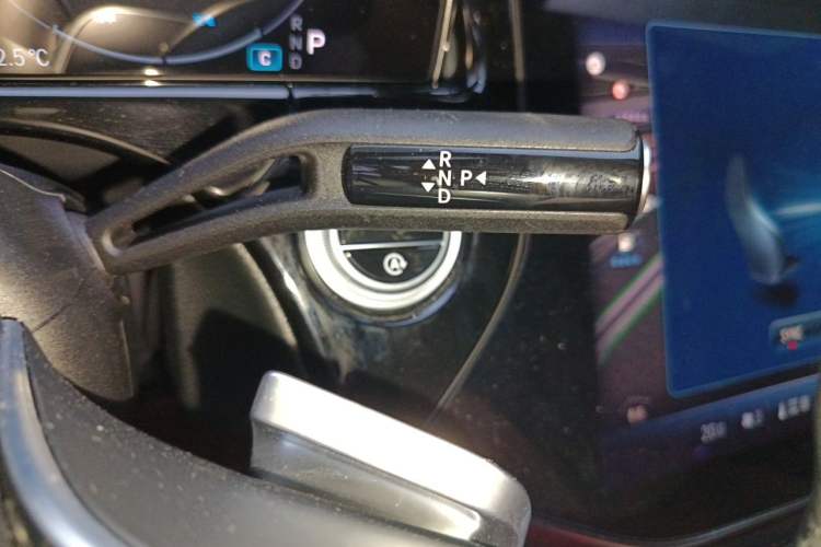Used Mercedes-Benz E-Class 2026 E 300 L Luxury Gear Lever