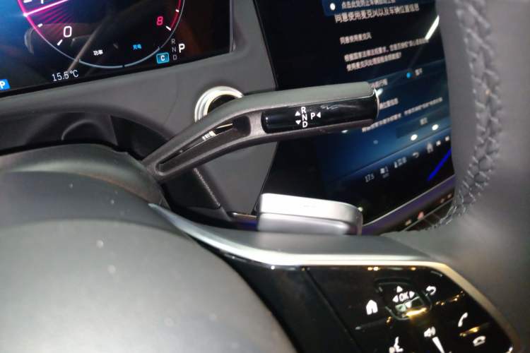 Used Mercedes-Benz E-Class 2026 E 300 L Luxury Gear Lever