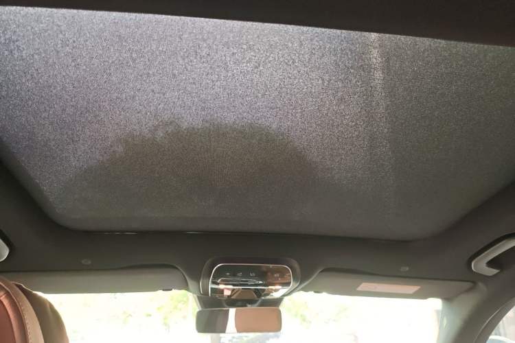Used Mercedes-Benz E-Class 2026 E 260 L Classic Edition Headliner