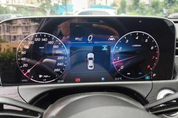 Used Mercedes-Benz E-Class 2026 E 260 L Classic Edition Instrument Cluster
