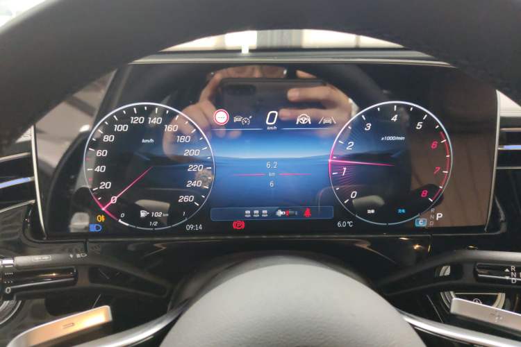 Used Mercedes-Benz E-Class 2026 E 300 L Luxury Instrument Cluster