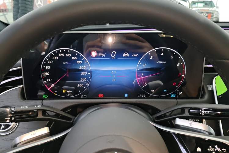 Used Mercedes-Benz E-Class 2026 E 260 L Instrument Cluster