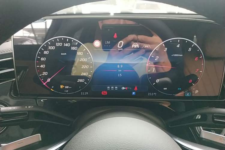 Used Mercedes-Benz E-Class 2026 E 300 L Luxury Instrument Cluster