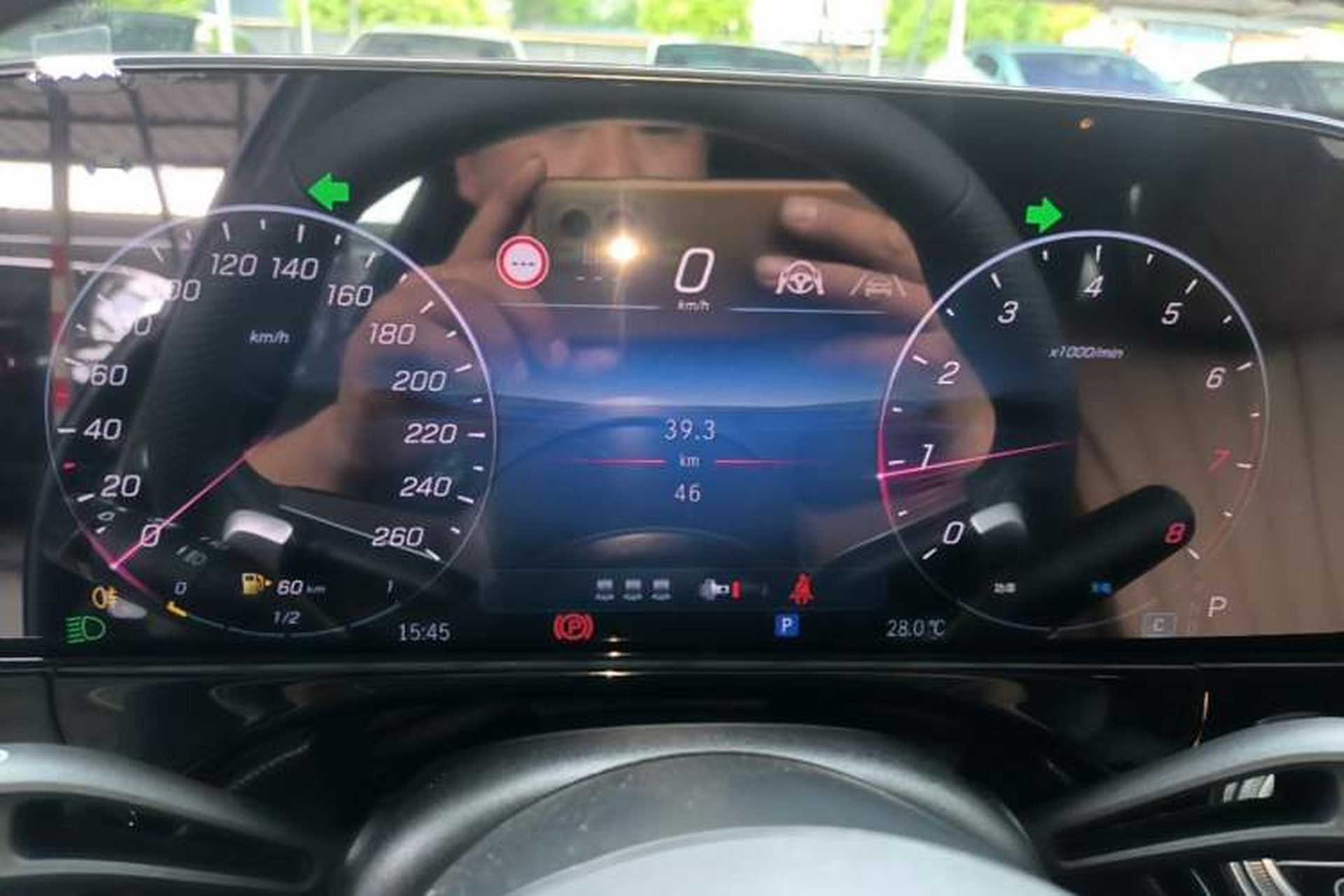 Used Mercedes-Benz E-Class 2026 Model, Restyled E 300 L Luxury Version Instrument Cluster