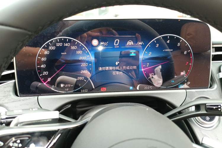 Used Mercedes-Benz E-Class 2026 E 260 L Instrument Cluster