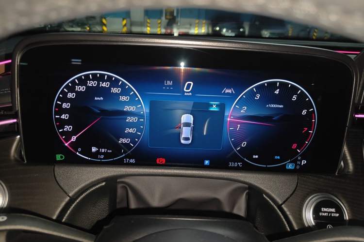 Used Mercedes-Benz E-Class 2026 E 260 L Classic Edition Instrument Cluster