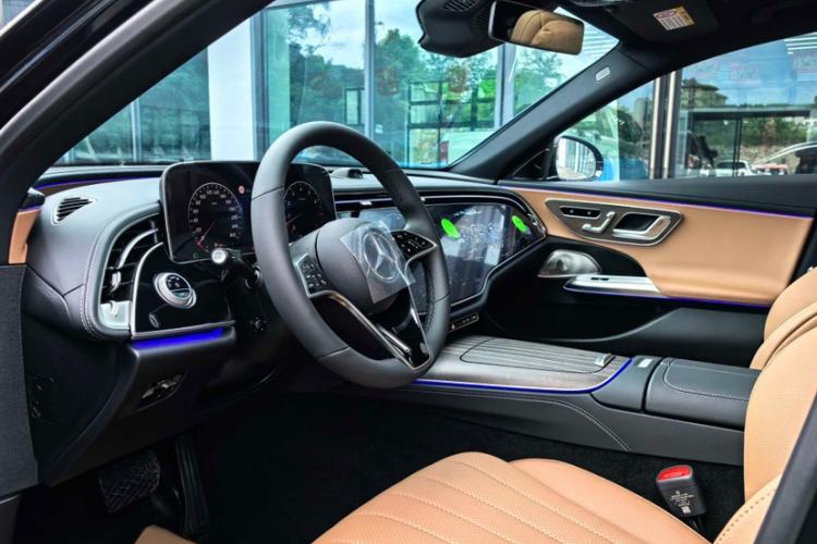 Used Mercedes-Benz E-Class 2026 E 300 L Luxury Interior 3