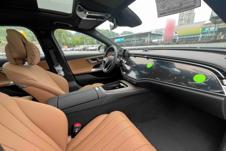 Used Mercedes-Benz E-Class 2026 E 300 L Luxury Interior 3